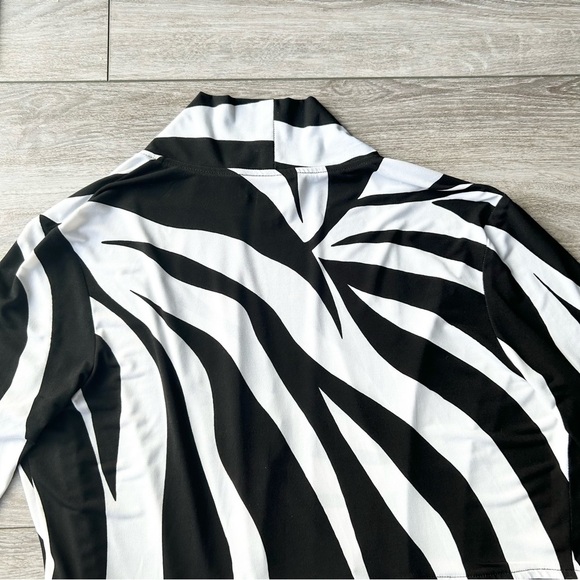 Frank Lyman Zebra Striped Draped Jersey Open Front Jacket Made in Canada - Picture 13 of 16